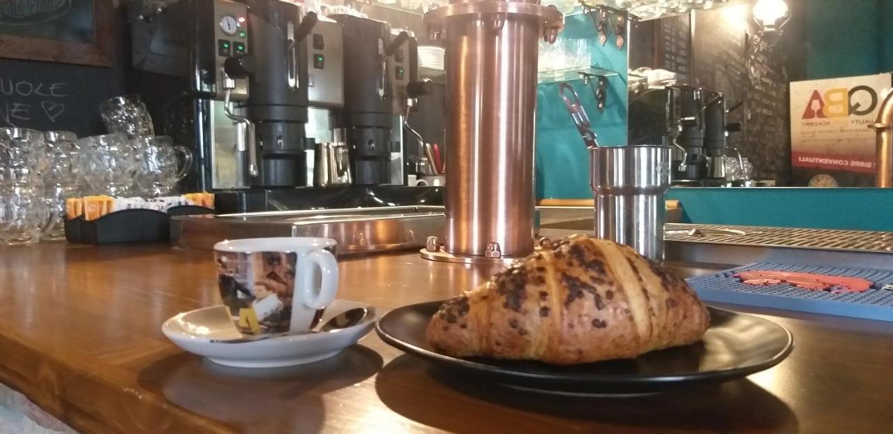 산 다미아노 다스티 Mosci'S Bed & Beer B&B 외부 사진